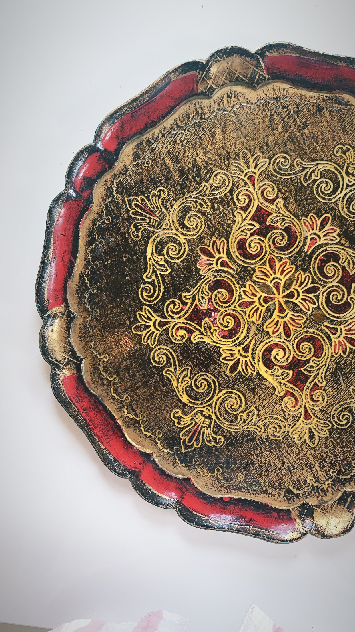 Vintage Florentine Round Tray Red and Gold