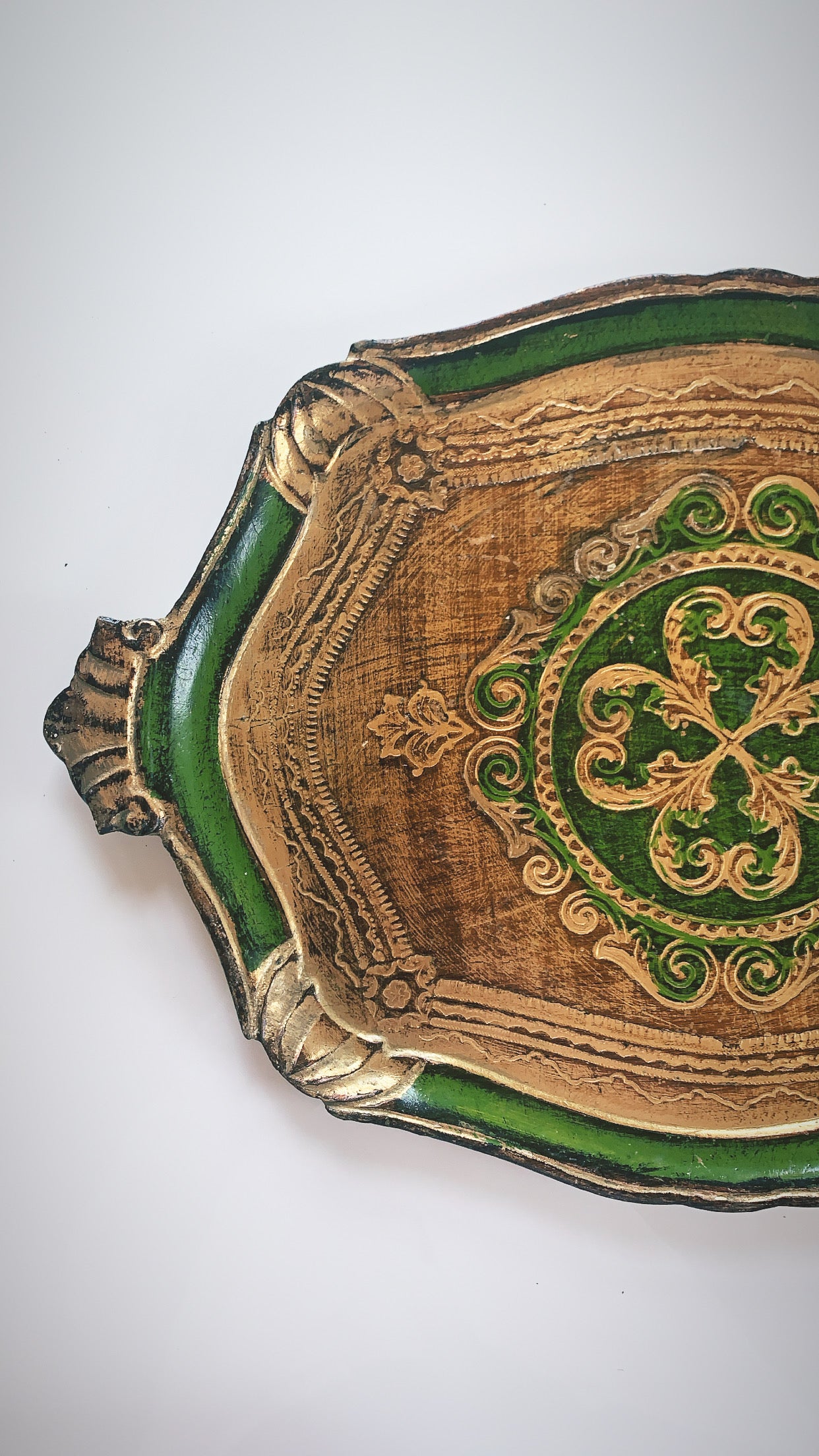 Vintage Florentine Tray in Green and Gold